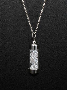 Simulated DIAMOND filled amulet with chain...26001